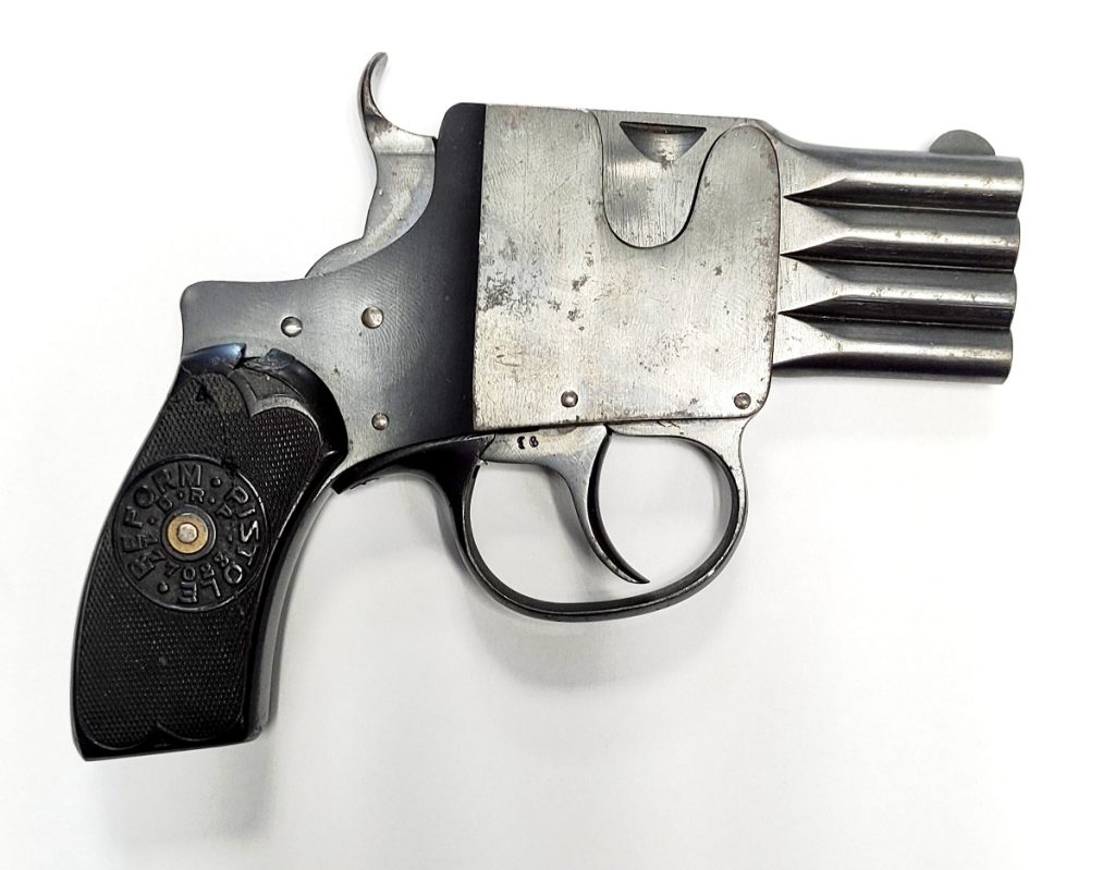 Pistolet Reform Harmonica 6,35 Browning 4-strzałowy ok. 1914r.