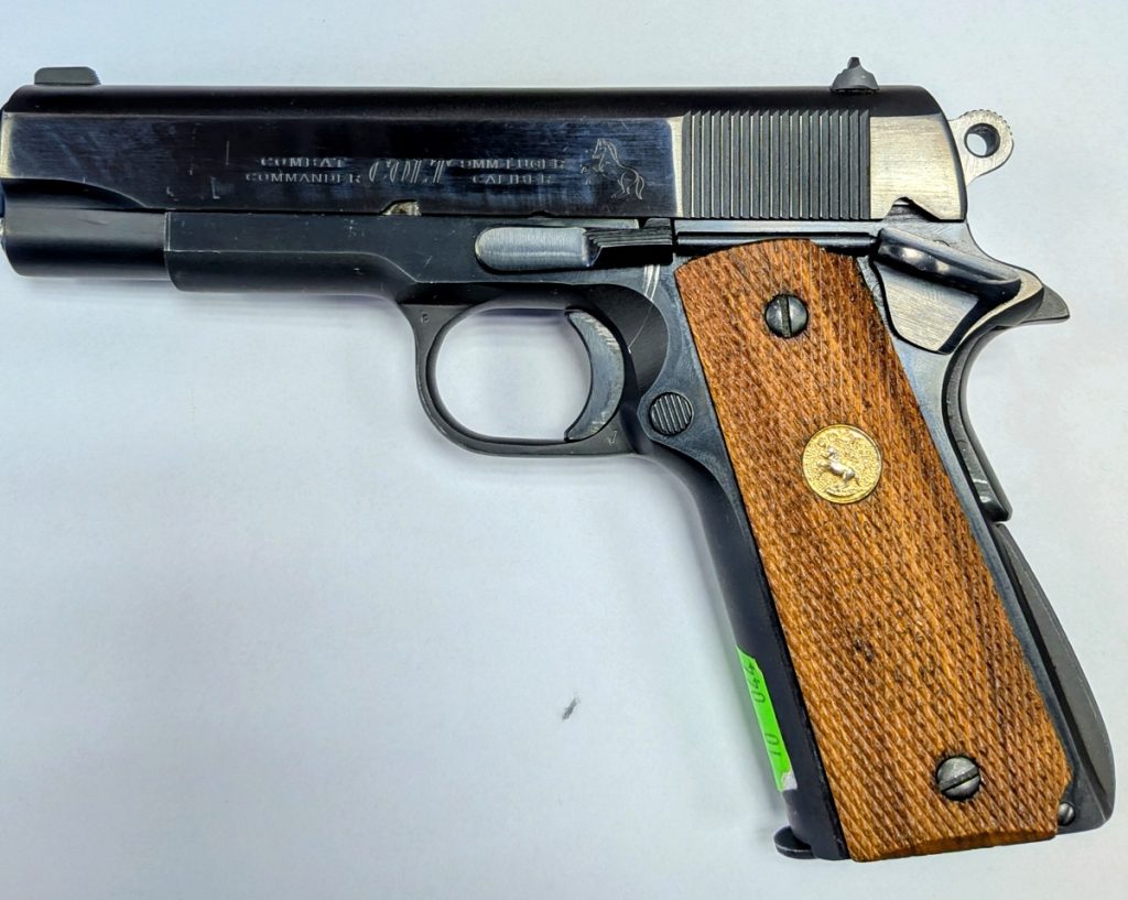 Pistolet Colt Combat Commander kal. 9x19, 4,25"