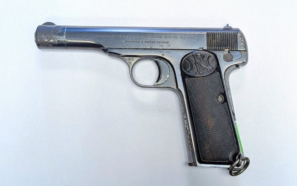 Pistolet FN Browning 1910 22, kal. 7,65 Browning